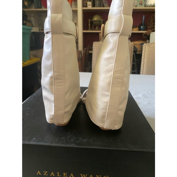 Women's Azalea Wang Dana-Bone wedge booties White, Size 7.5 - Picture 7 of 10
